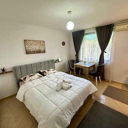 Krid Tirana Studio Flat Eksteriør billede