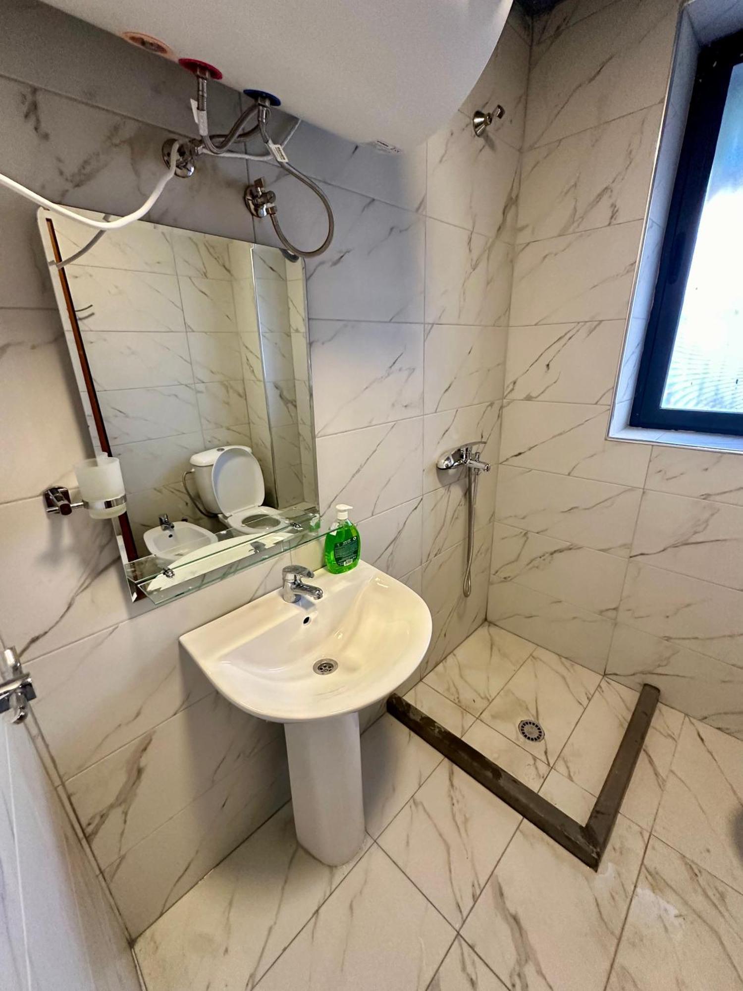 Krid Tirana Studio Flat Eksteriør billede