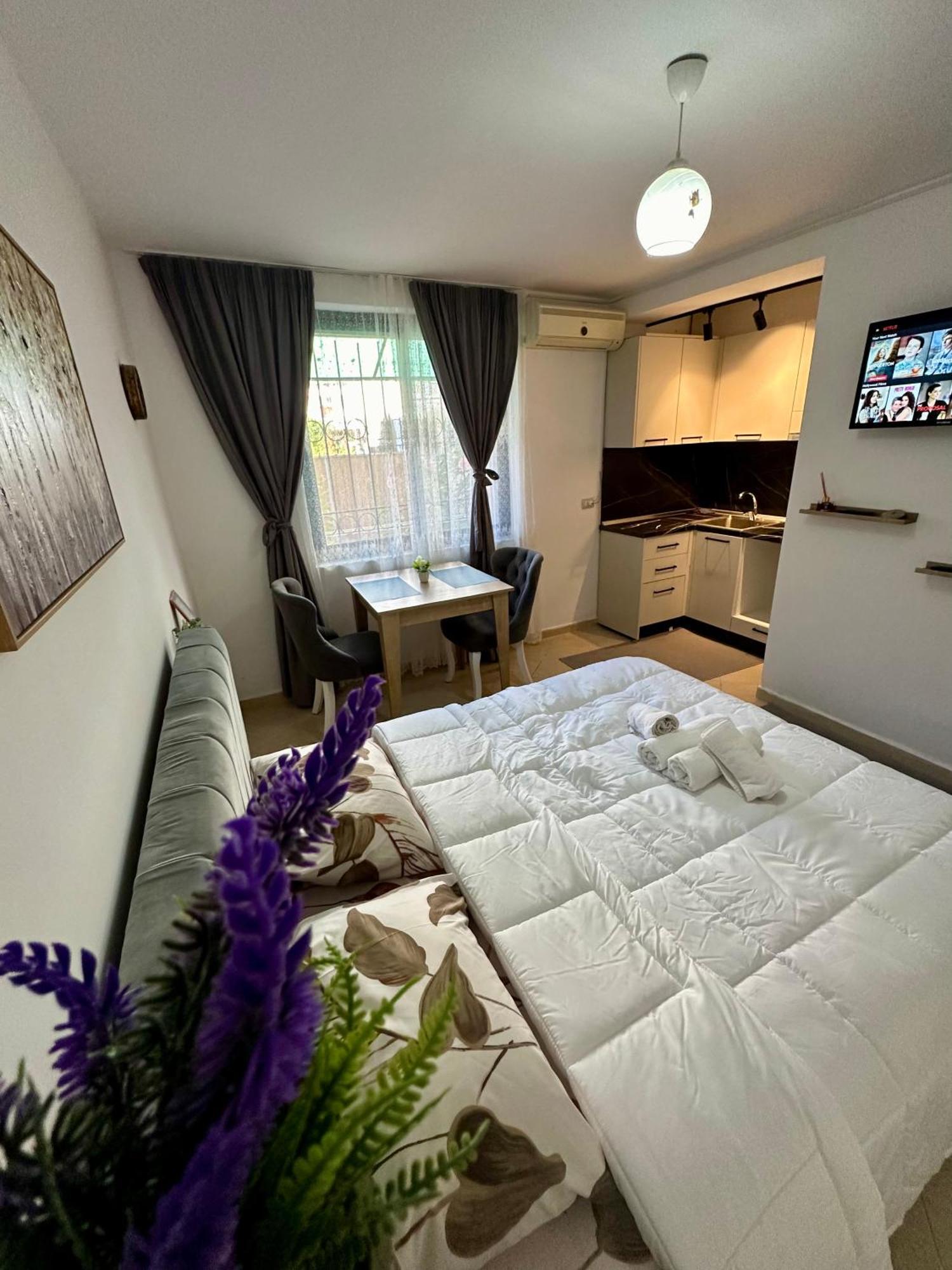 Krid Tirana Studio Flat Eksteriør billede